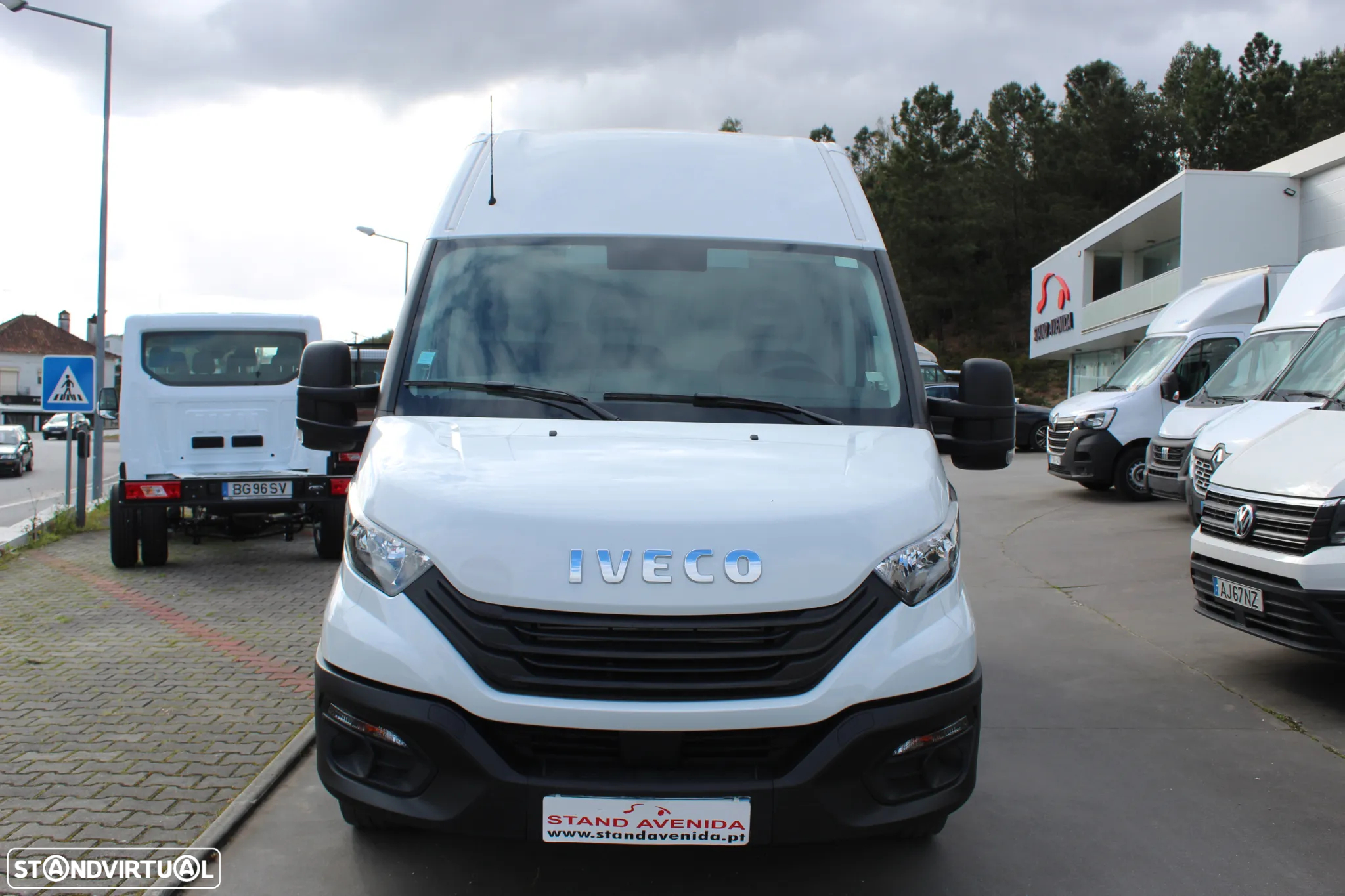 Iveco Daily 35-140 // 12M3 - 2