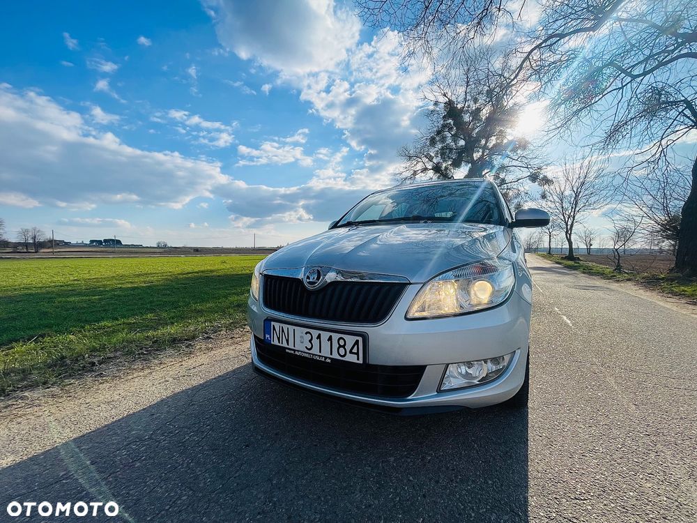Skoda Roomster 1.2 TSI Elegance PLUS EDITION - 2