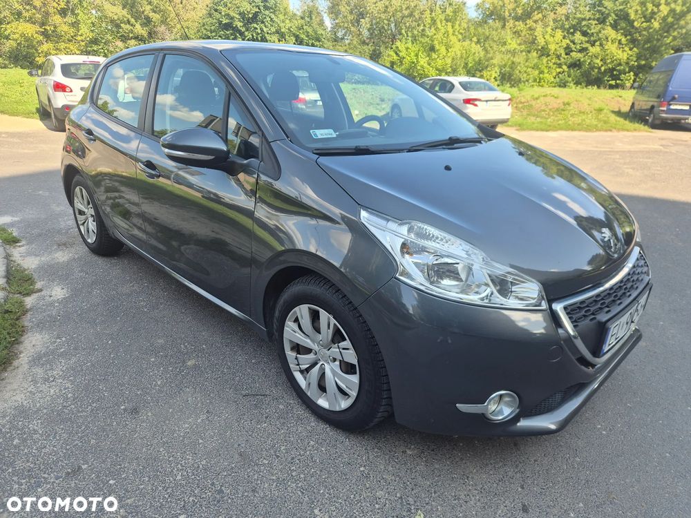 Peugeot 208 1.2 PureTech Allure - 2