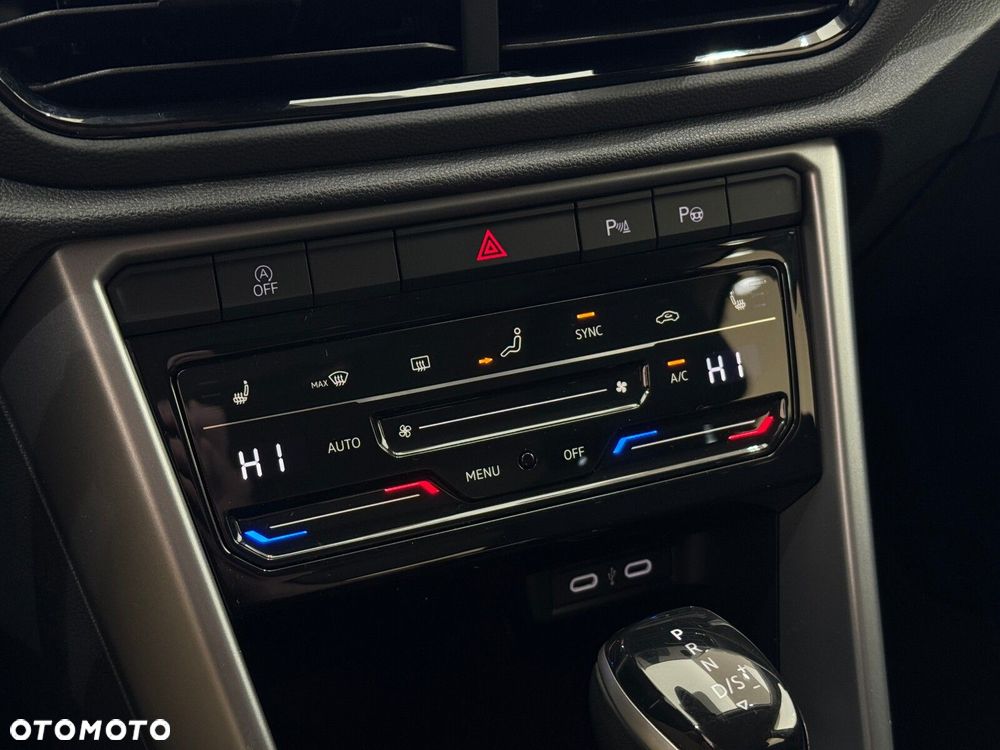 Volkswagen T-Roc 1.5 TSI Life DSG - 23