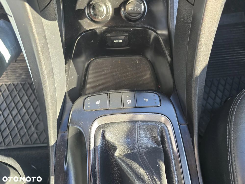 Hyundai Santa Fe 2.0 CRDI Platinium 7os - 11