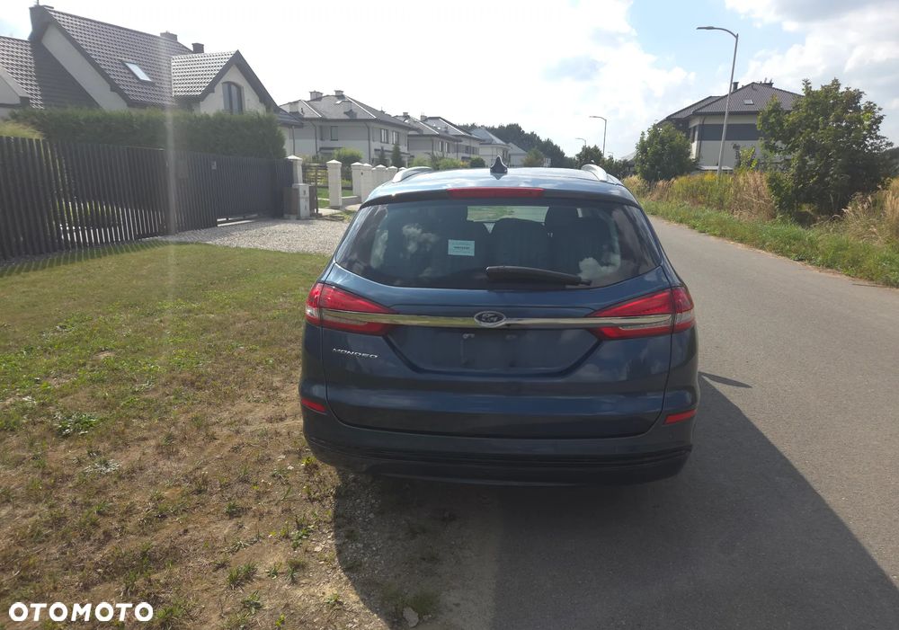 Ford Mondeo 2.0 EcoBlue Titanium - 11