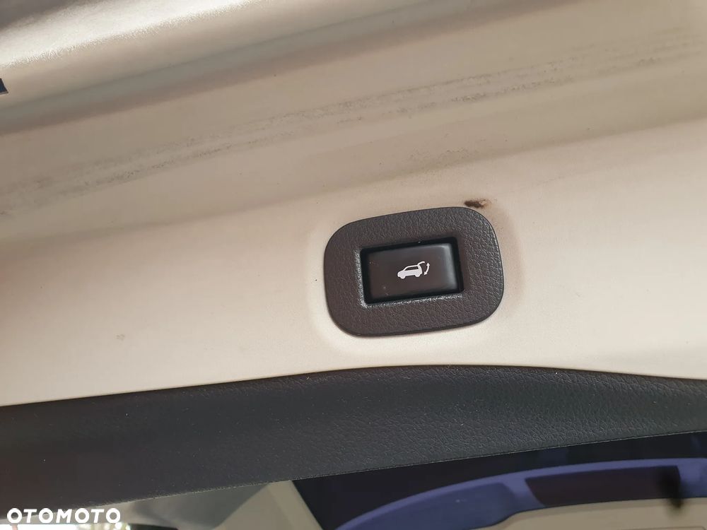 Nissan X-Trail 1.6 DCi Tekna 2WD Xtronic - 24