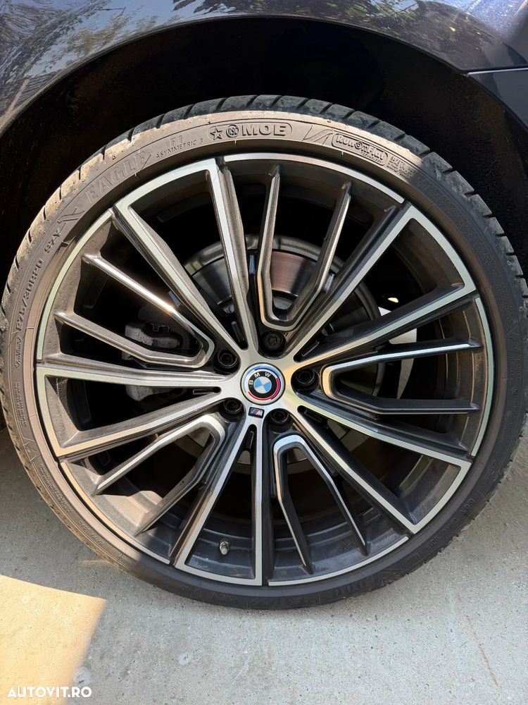 BMW Seria 5 520d xDrive AT - 21