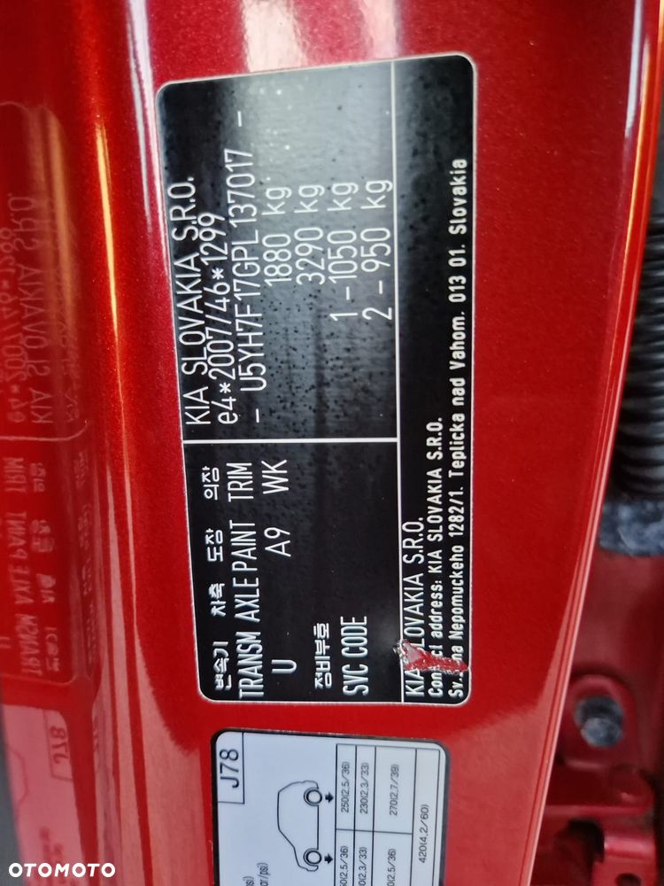 Kia XCeed - 39