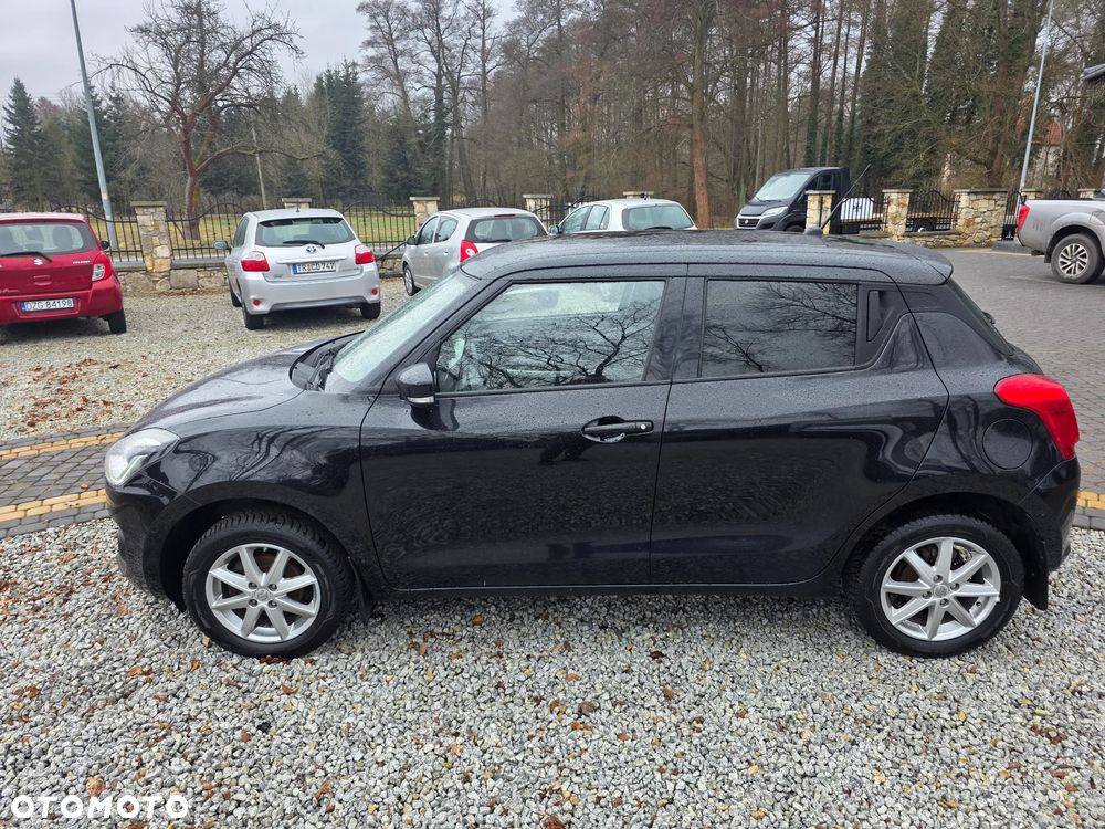 Suzuki Swift 1.2 Dualjet Hybrid Allgrip Comfort - 3