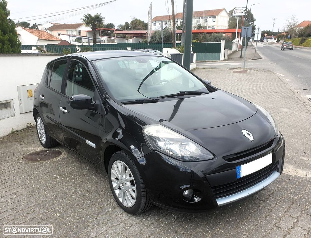 Renault Clio 1.5 dCi Dynamique S - 2