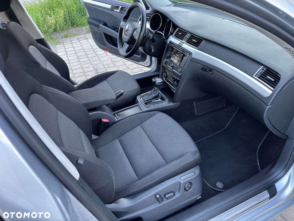 Skoda Superb 2.0 TSI Elegance DSG - 9