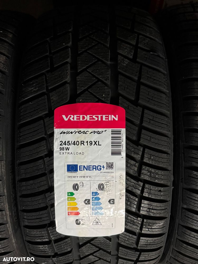 Vând set anvelope 245/40/19-275/35/19 vredestein de iarnă noi - 2