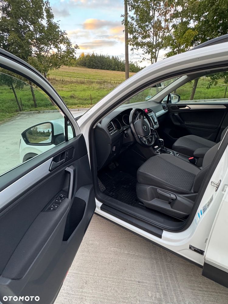 Volkswagen Tiguan 2.0 TDI 4Mot Sport&Style DSG - 9