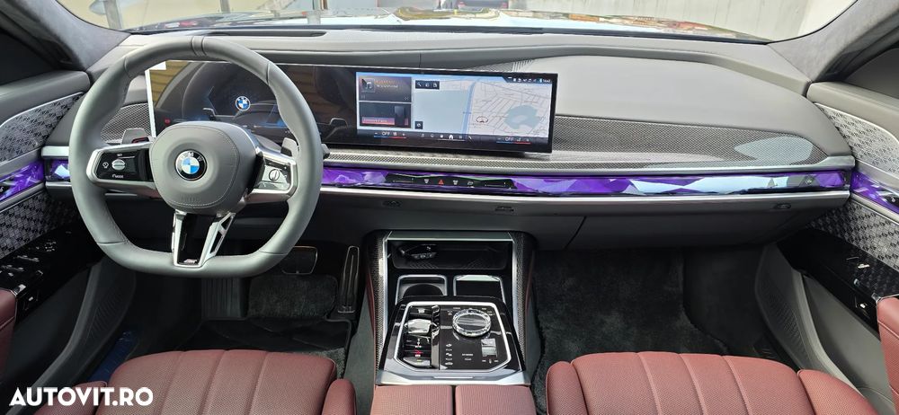 BMW Seria 7 740d xDrive MHEV - 10