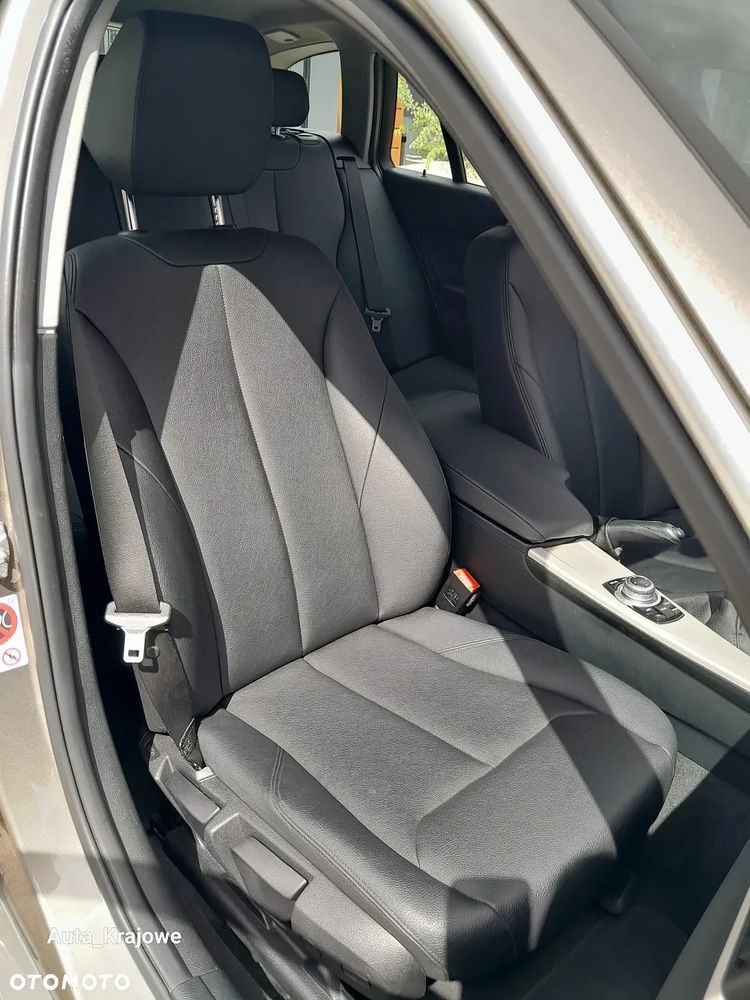 BMW Seria 3 316d Edition Luxury Line Purity - 30