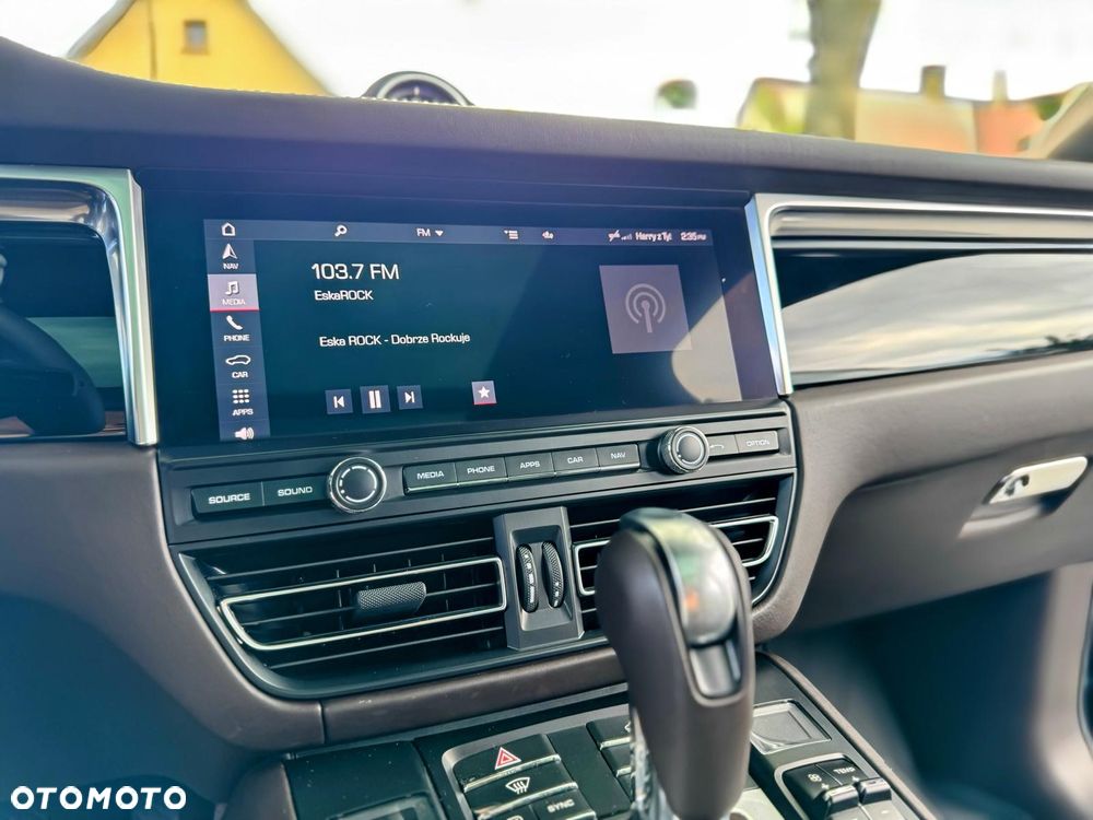 Porsche Macan S - 16