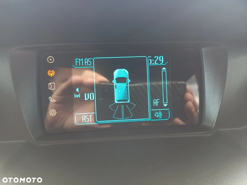 Ford Tourneo Connect Grand 1.5TDCi Ambiente - 30