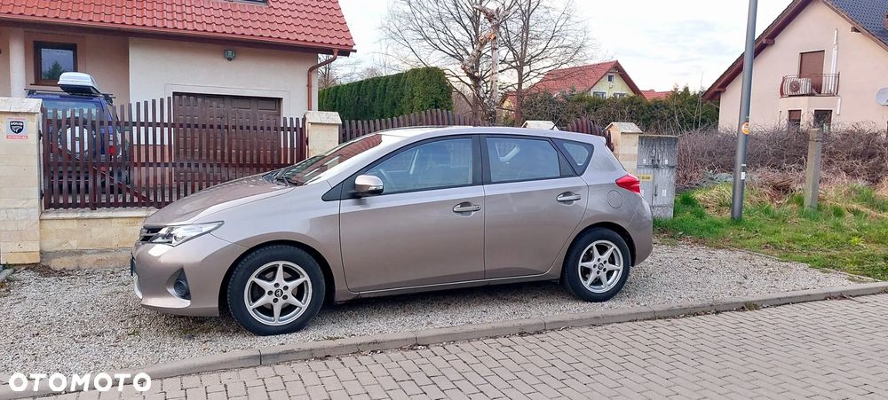 Toyota Auris 1.33 VVT-i Life Comfort - 8