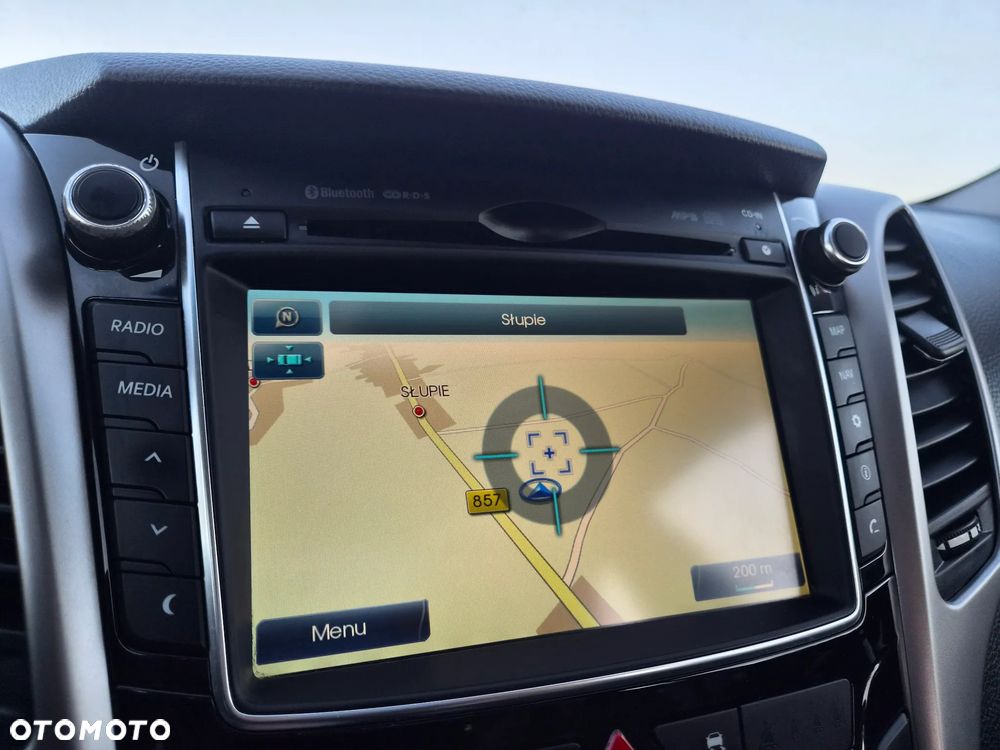 Hyundai i30 blue 1.6 CRDi Classic Navigation - 16