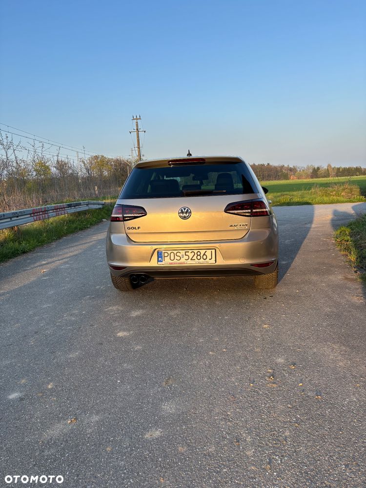 Volkswagen Golf 2.0 TDI BMT Highline DSG - 2