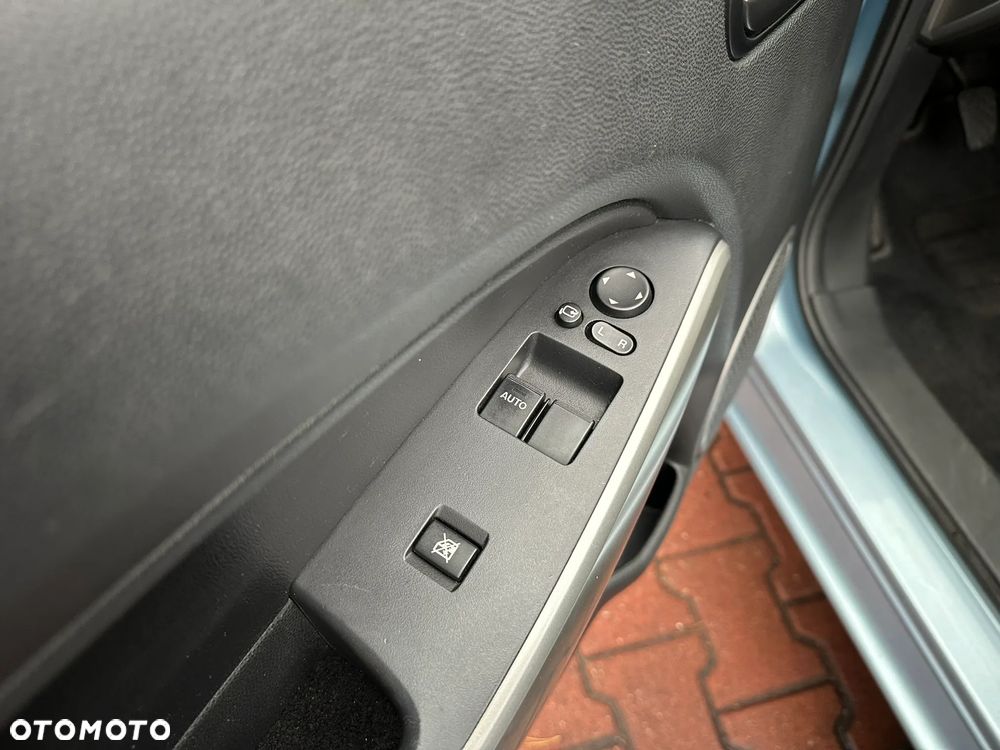 Mazda 2 1.3 Exclusive - 12