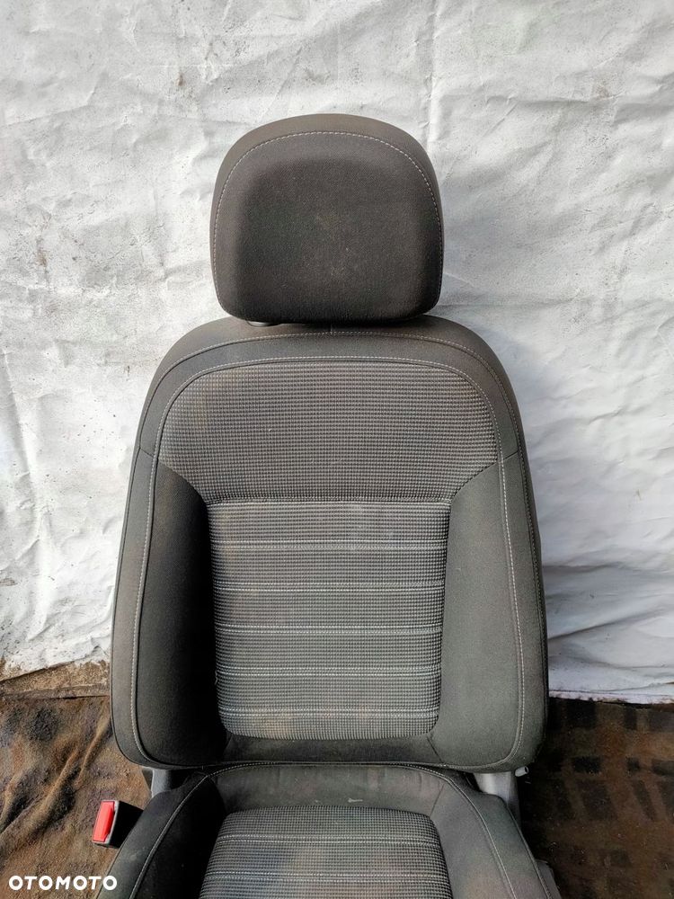 fotel lewy przód opel insignia a lift bdb stan - 3