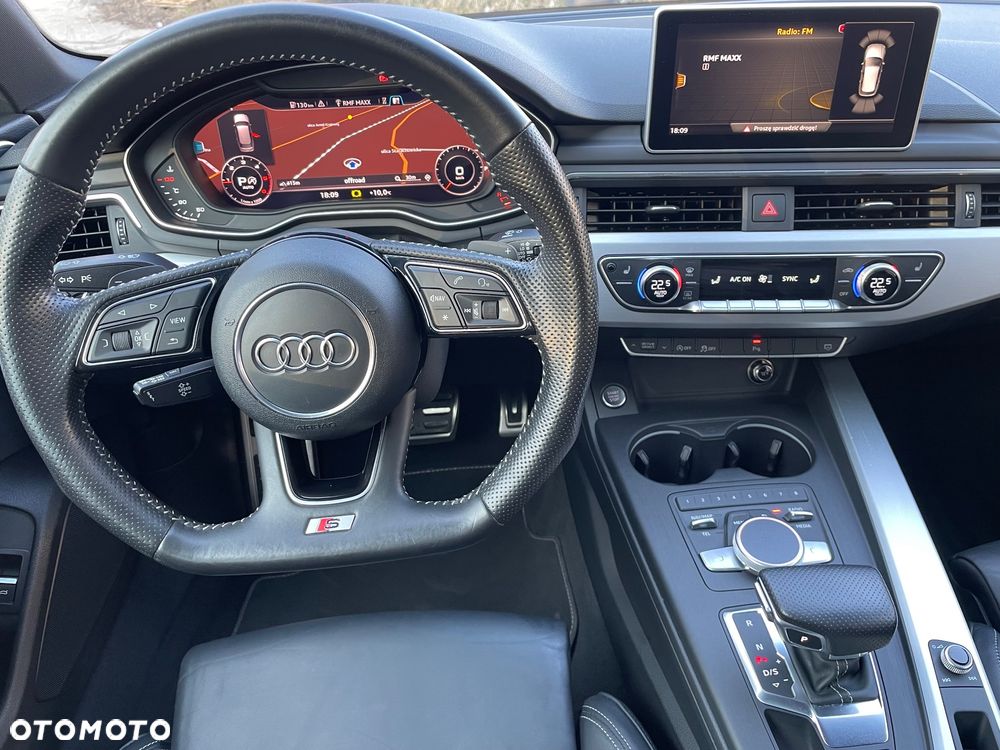 Audi A4 Avant 2.0 TDI DPF clean diesel quattro S tronic S line Sportpaket - 33