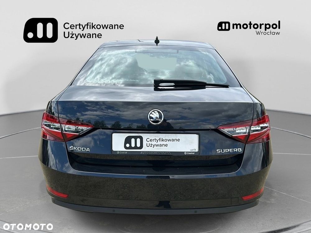Skoda Superb 2.0 TDI SCR Style DSG - 14