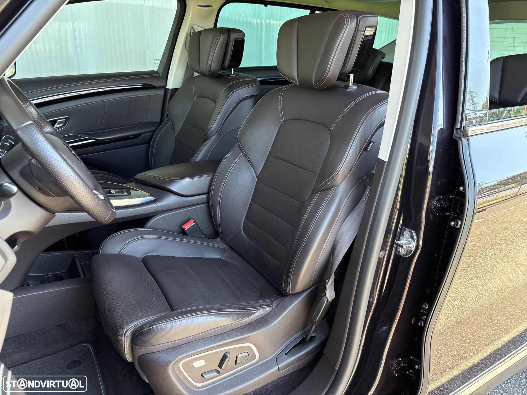 Renault Espace 1.6 dCi Initiale Paris EDC - 9