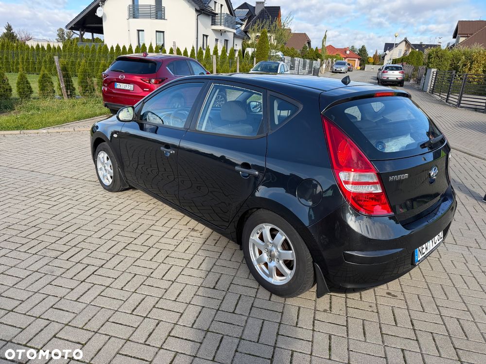 Hyundai i30 1.4 BlueDrive Comfort - 9