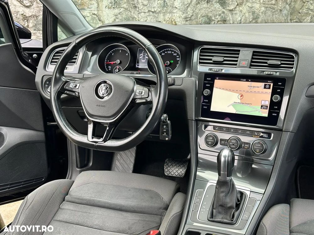 Volkswagen Golf 1.6 TDI (BlueMotion Technology) DSG Comfortline - 16