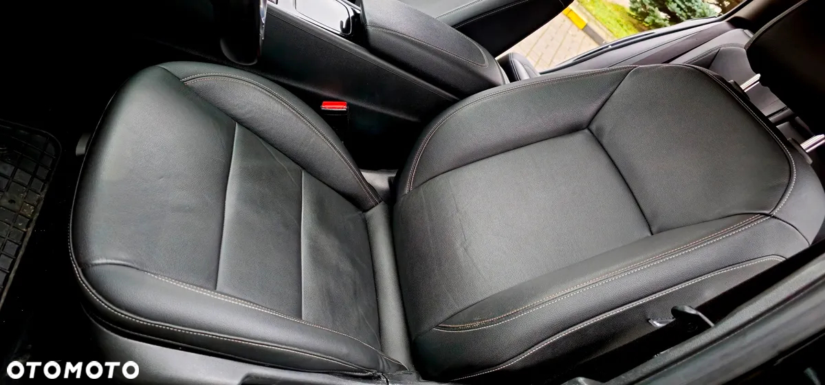 Opel Insignia - 13