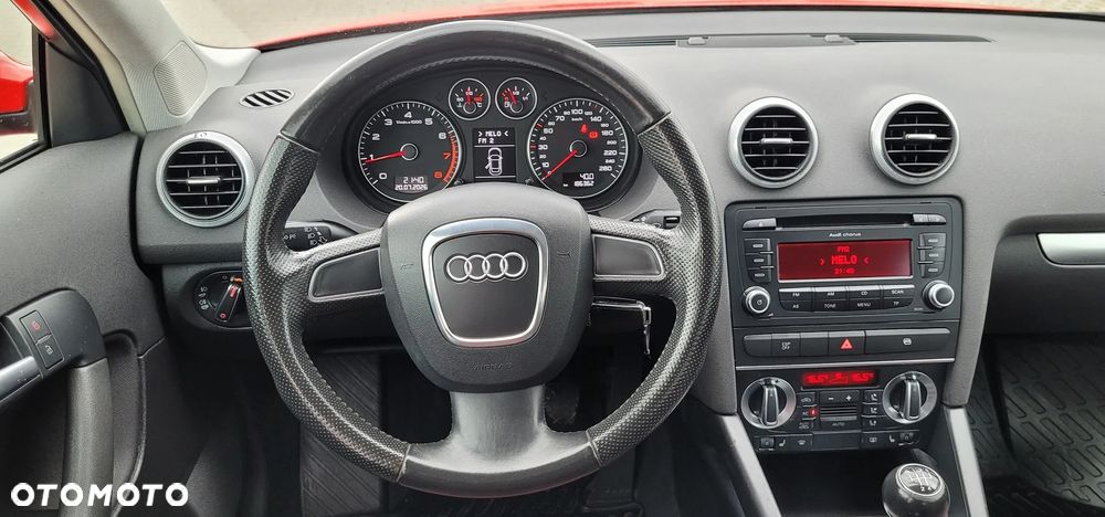 Audi A3 Sportback 1.6 Attraction - 20