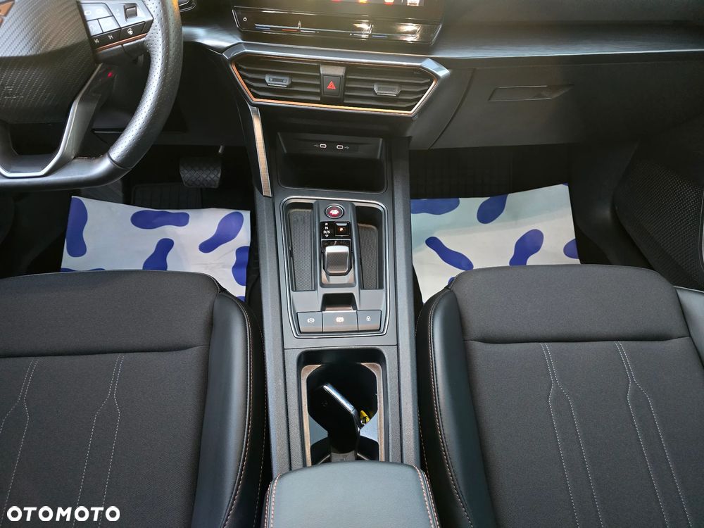 Cupra Formentor 1.5 eTSI DSG - 29