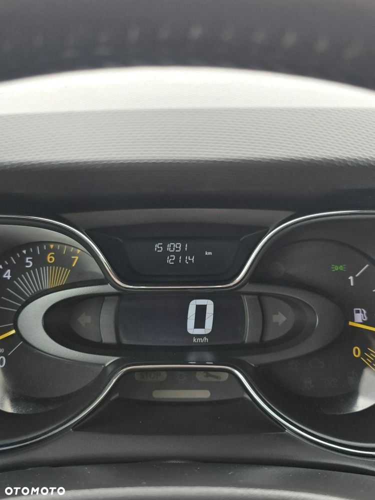 Renault Captur - 30