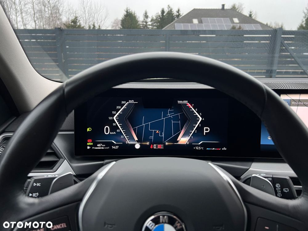 BMW Seria 3 318i - 25