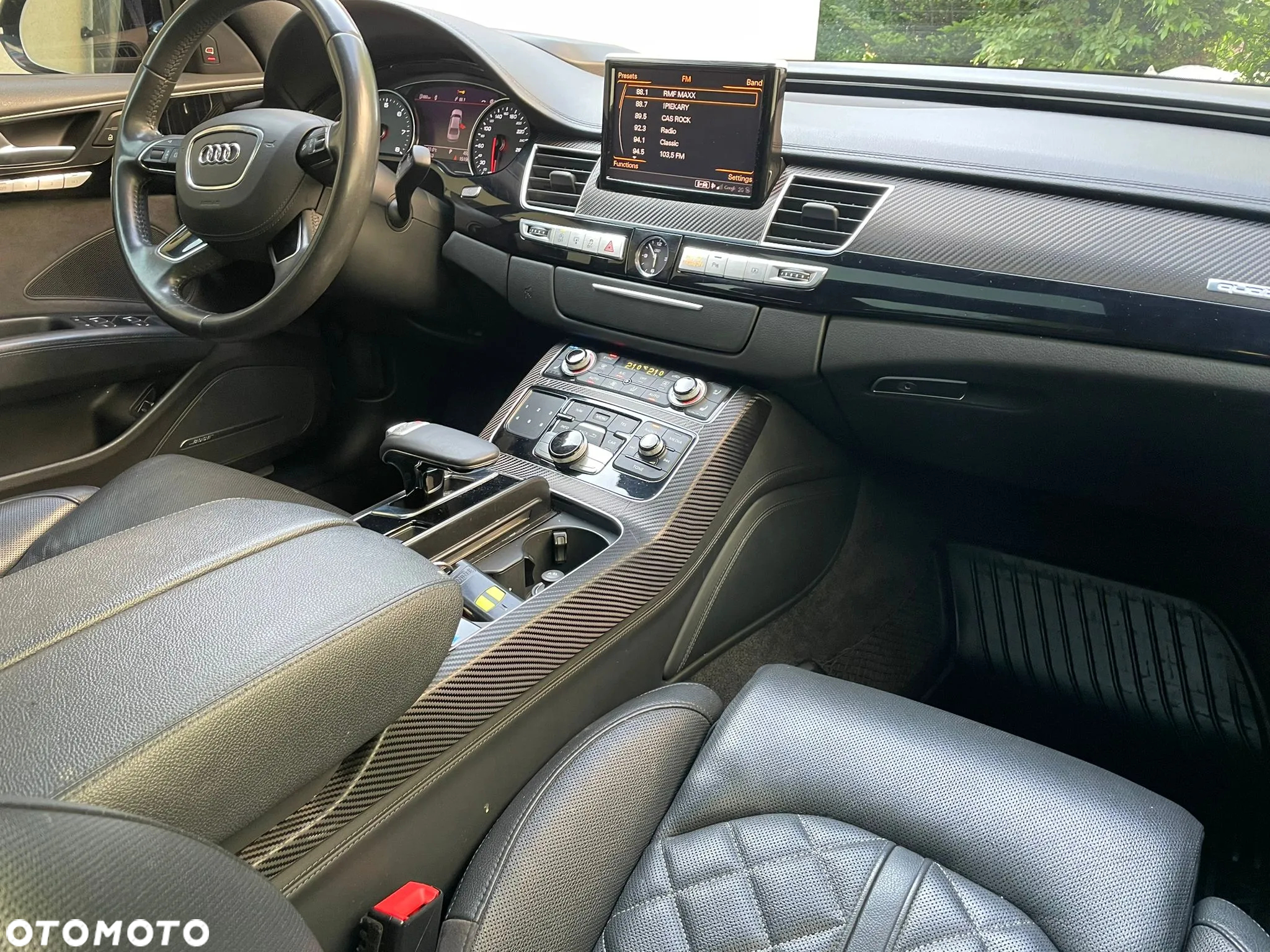 Audi A8 - 11