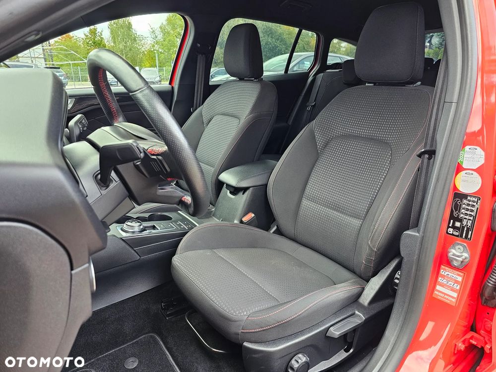 Ford Focus 1.5 EcoBlue SCR ST-Line - 19