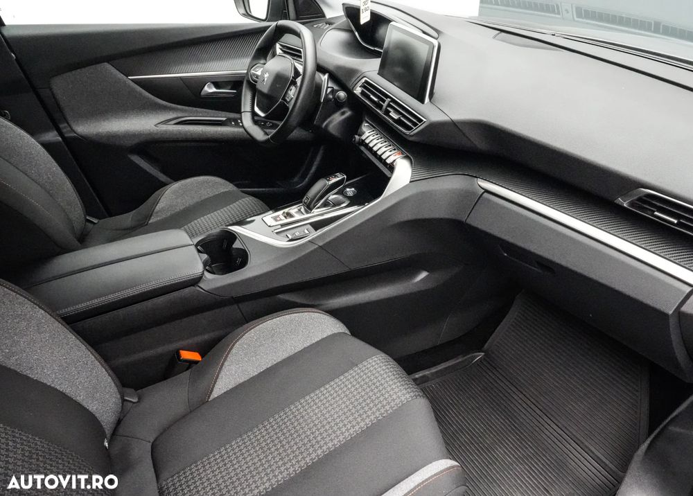 Peugeot 3008 1.2 PureTech 130 EAT8 Allure Pack - 13