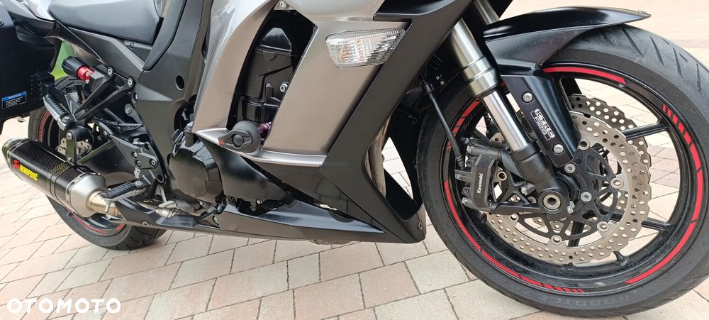 Kawasaki Ninja 1000 SX - 31
