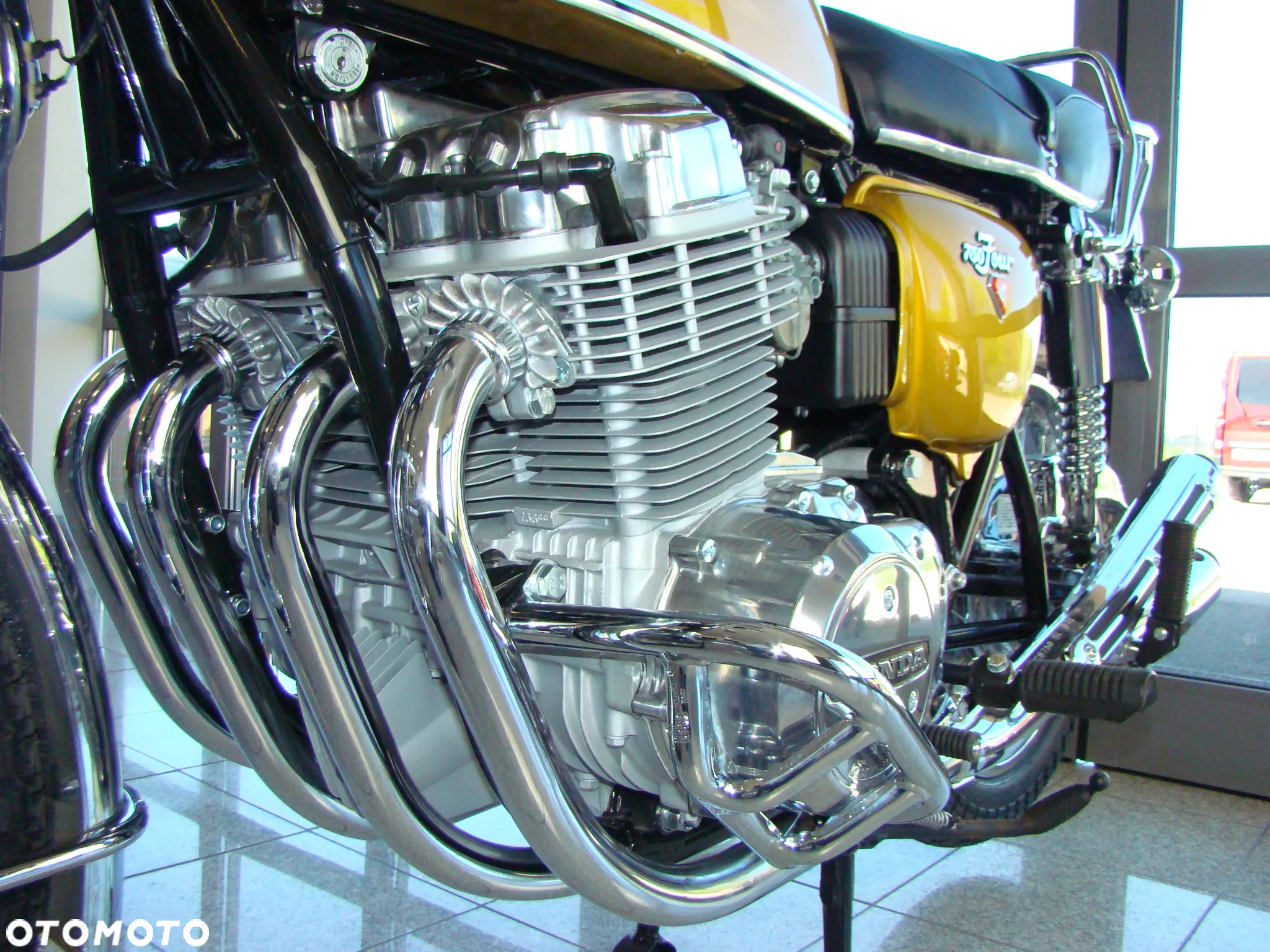 Honda CB - 34