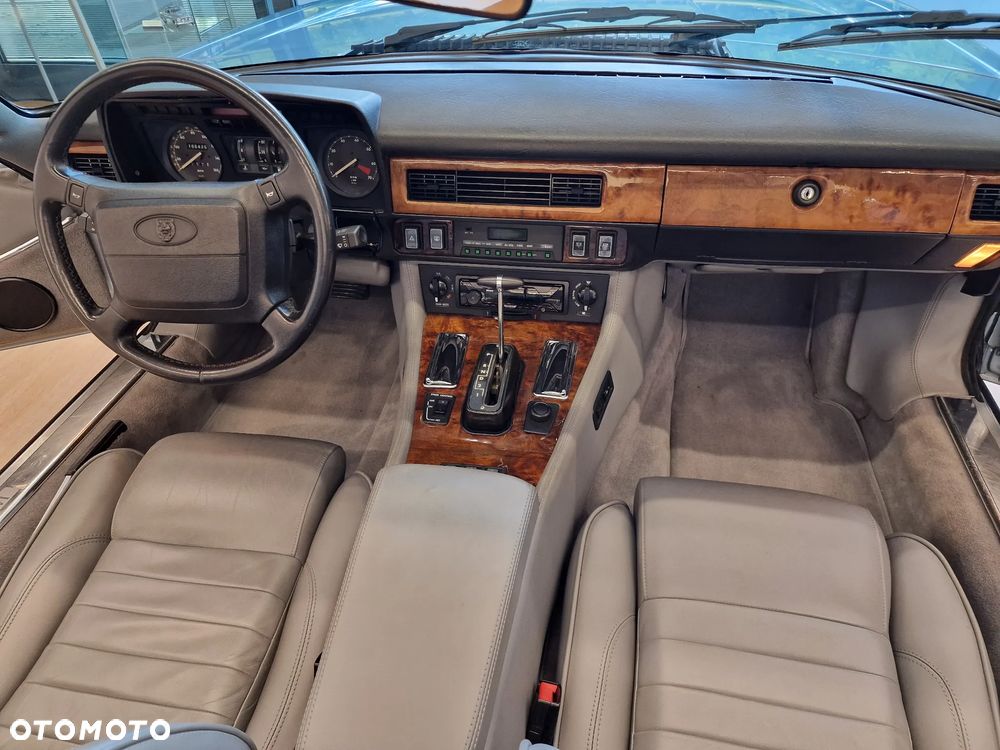 Jaguar XJS Convertible 5.3 - 23