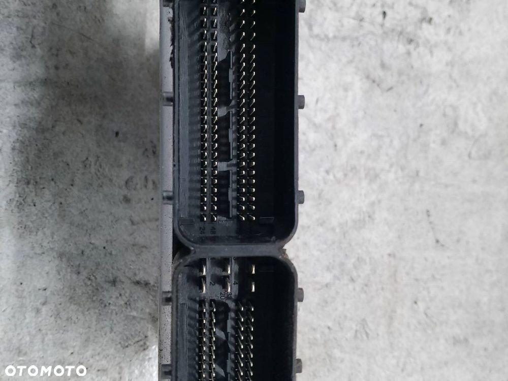 KOMPUTER, STEROWNIK KIA CARNIVAL II 39104-4X910 28073401 2.9 CRDI - 3