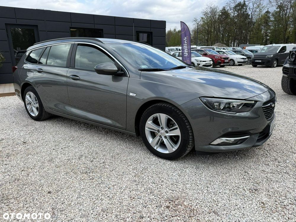 Opel Insignia - 25