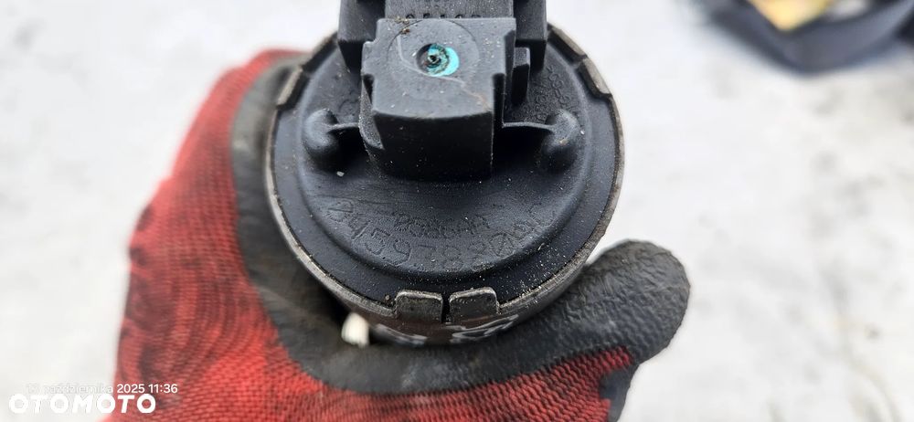 Zawór EGR Chrysler Sebring lift 2,7 V6 04593820AC - 4