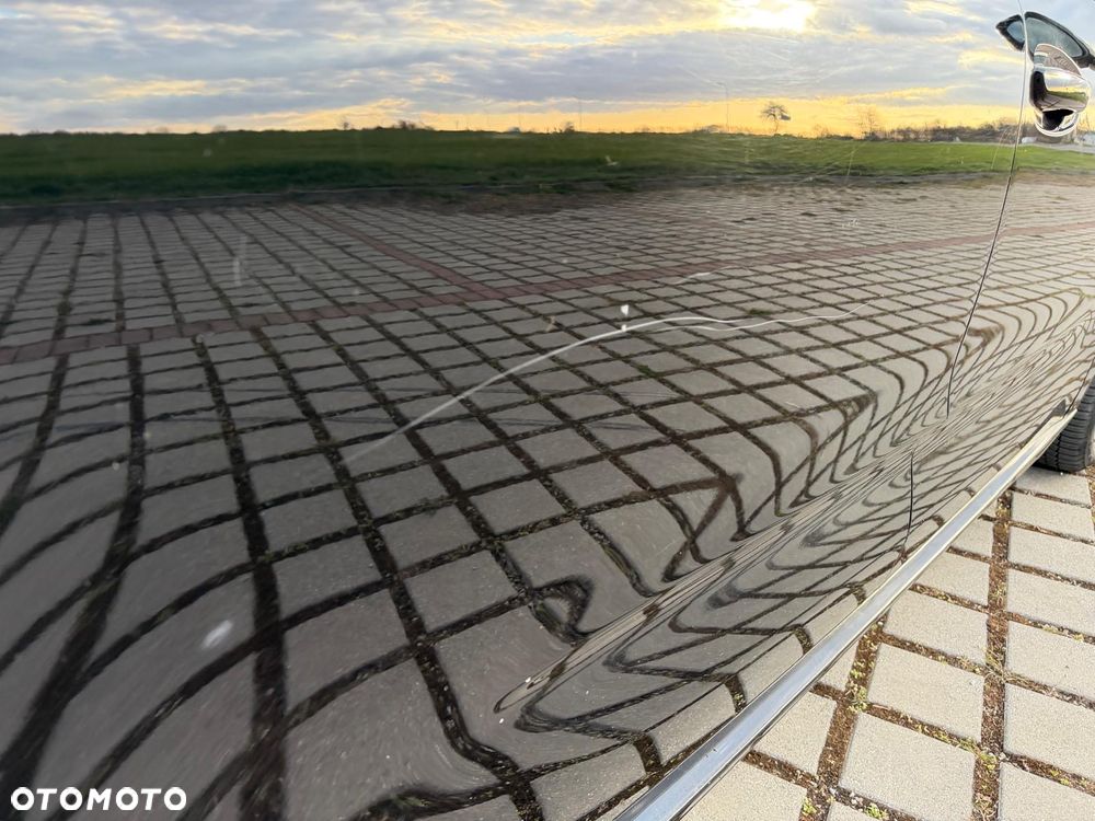 Citroën C4 PureTech 130 Stop&Start SHINE - 22