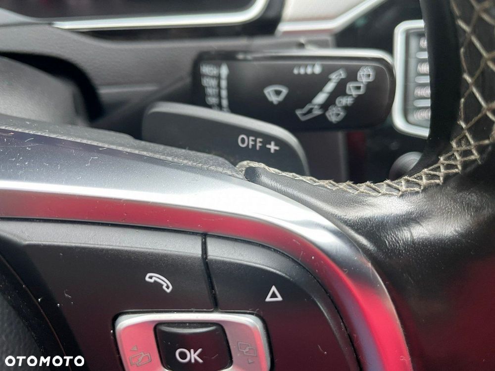 Volkswagen Passat - 16
