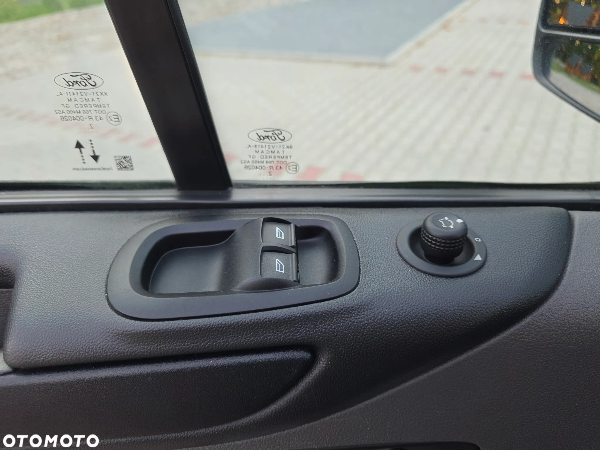 Ford Transit Custom - 11
