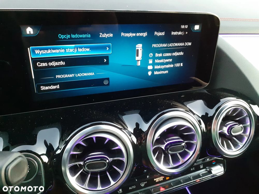 Mercedes-Benz EQA 300 66.5kWh 4-Matic AMG Line - 37