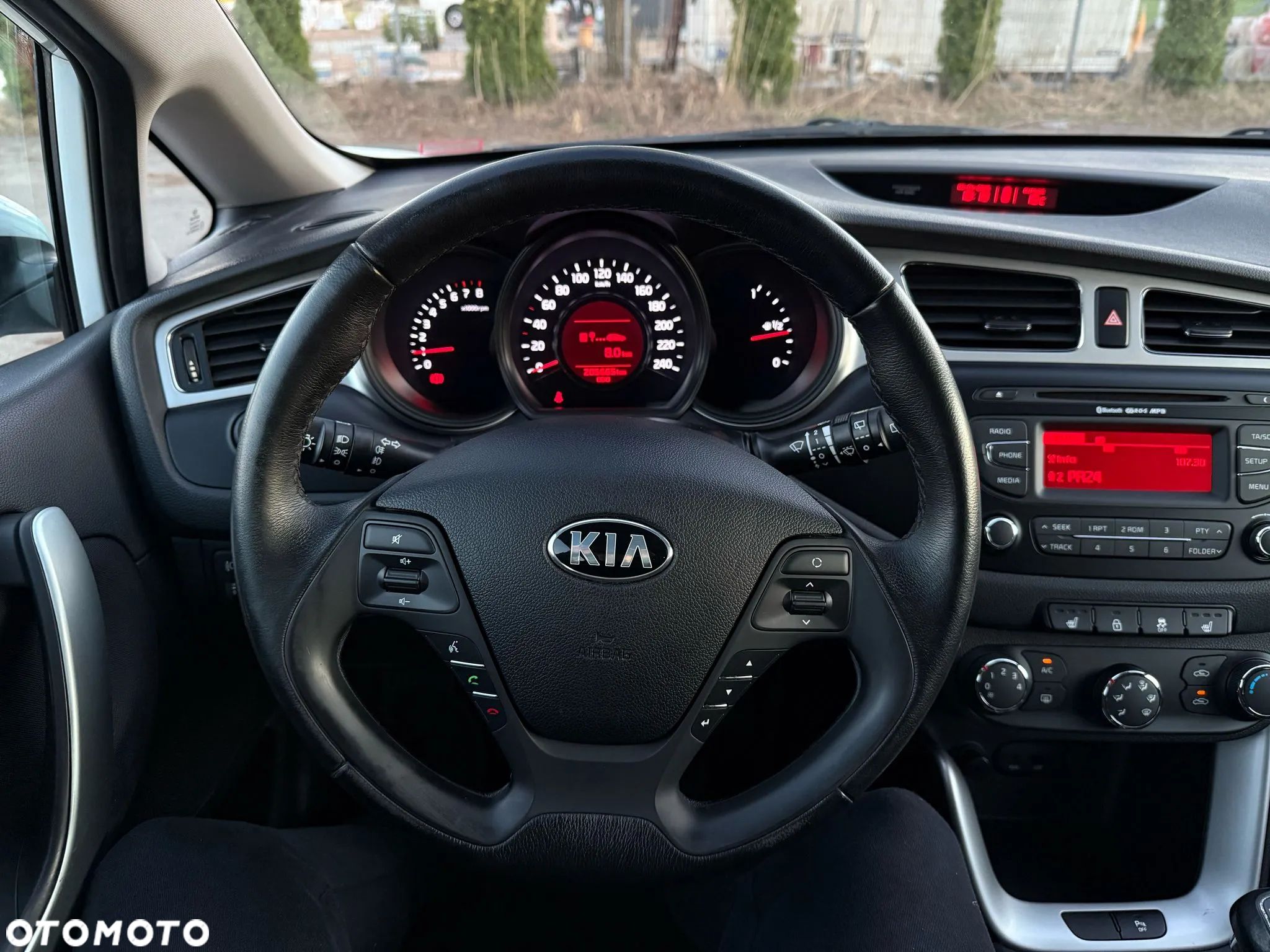 Kia Ceed 1.6 GDI Vision - 12