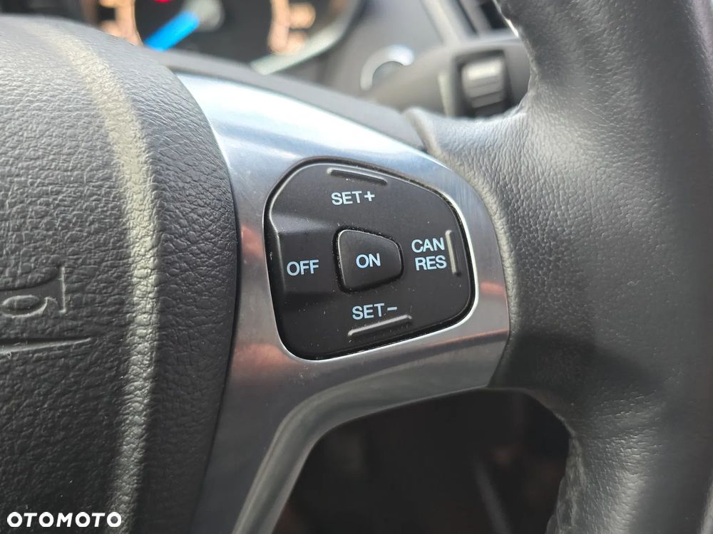 Ford B-MAX - 34