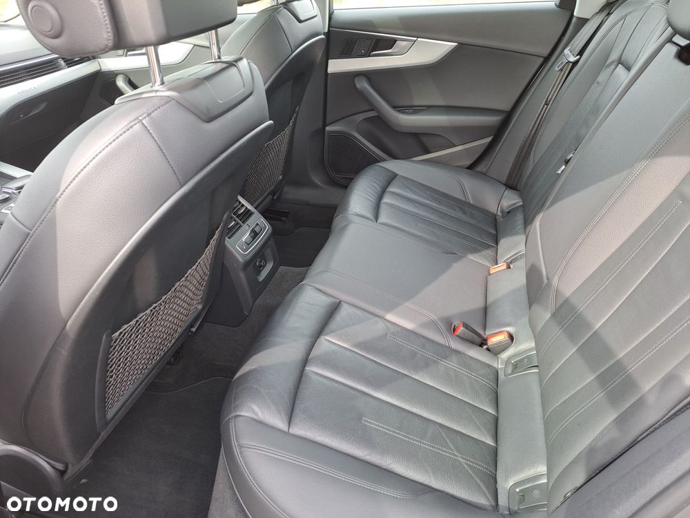 Audi A4 Limousine 2.0 TFSI quattro S tronic design - 16