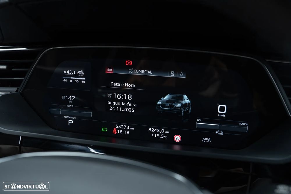 Audi Q8 e-Tron Sportback 50 quattro S line - 28